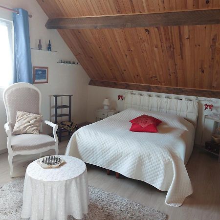 Tulipe24 Bed & Breakfast Savigne-l'Eveque Bilik gambar